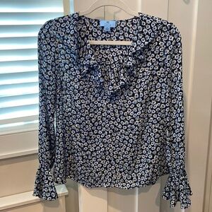 Perfect condition floral print blouse from CeCe!